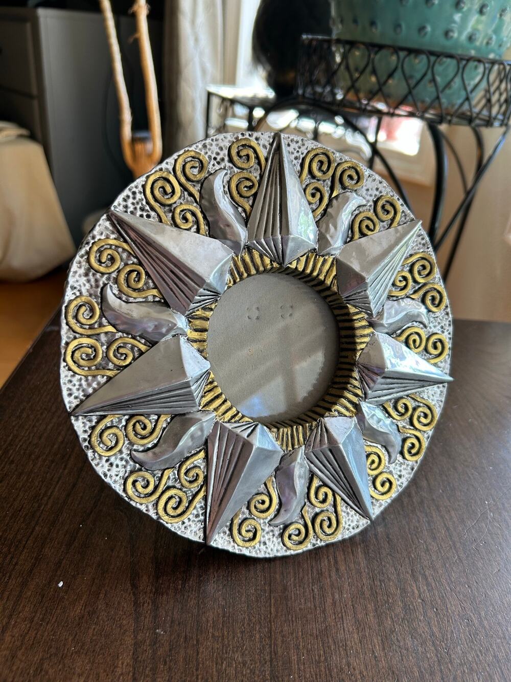 Vintage celestial sunburst round picture frame textured silver & gold finish